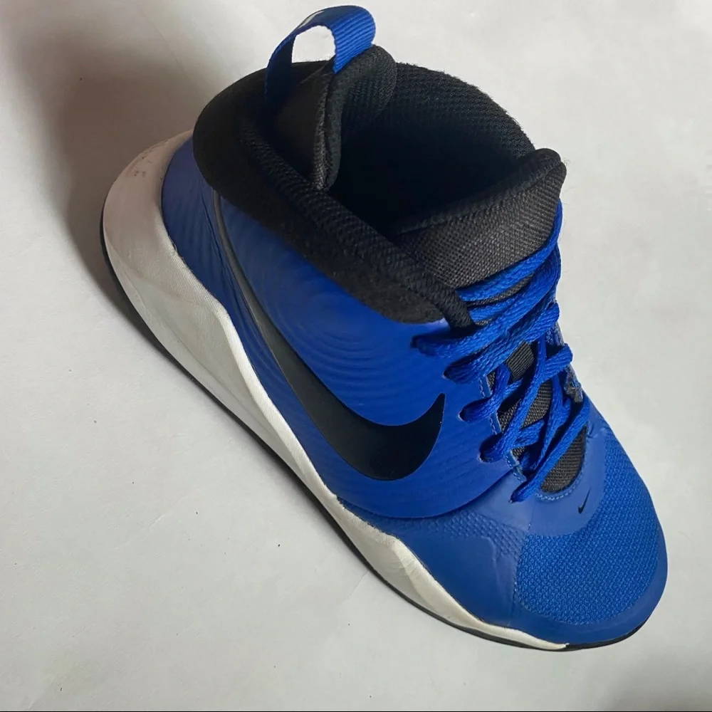 Youth Nike Basketball Blue and Black sneakers